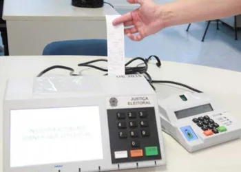 Comprovante de votação pode valer como prova de vida no INSS? Entenda