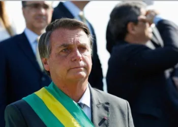 Bolsonaro: 'Eu sou imbrochável até que se prove o contrário'