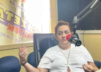 "Conte a sua história, que é a história mais bonita que existe", orienta Raquel Albuquerque sobre entrevista de emprego