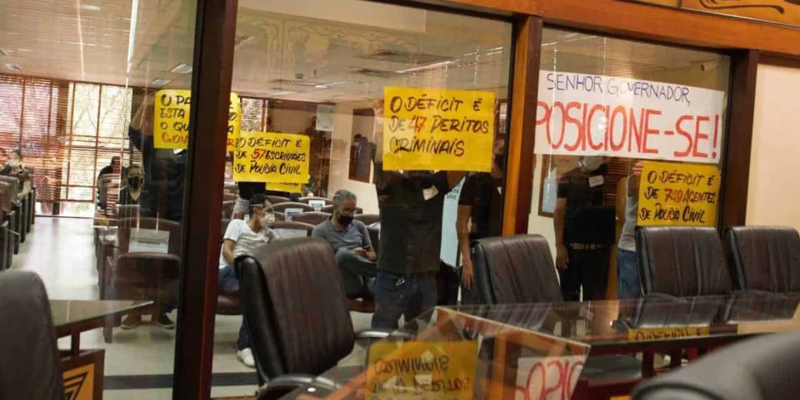 Deputados voltam a cobrar que governo convoque cadastro de reserva da Polícia Civil
