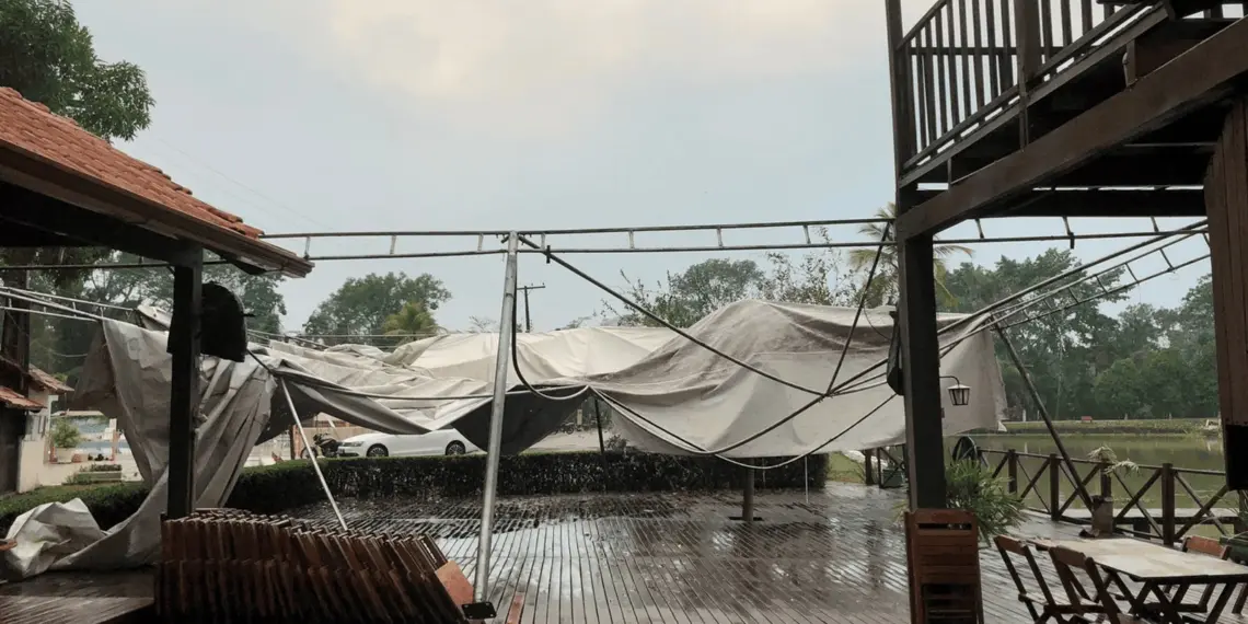  Vendaval destrói cobertura do restaurante e da academia do Círculo Militar