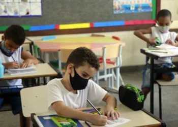 SEE divulga cronograma de retorno gradual às aulas presenciais, a partir de 4 de outubro