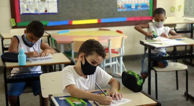 SEE divulga cronograma de retorno gradual às aulas presenciais, a partir de 4 de outubro