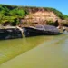 Carcaças de navios naufragados nos rios do Acre aparecem com a seca, revelando parte da história