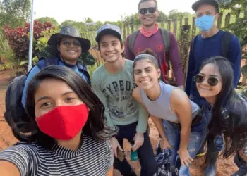 Docente e alunos do Ifac realizam projeto de extensão inédito sobre insetos aquáticos no Acre