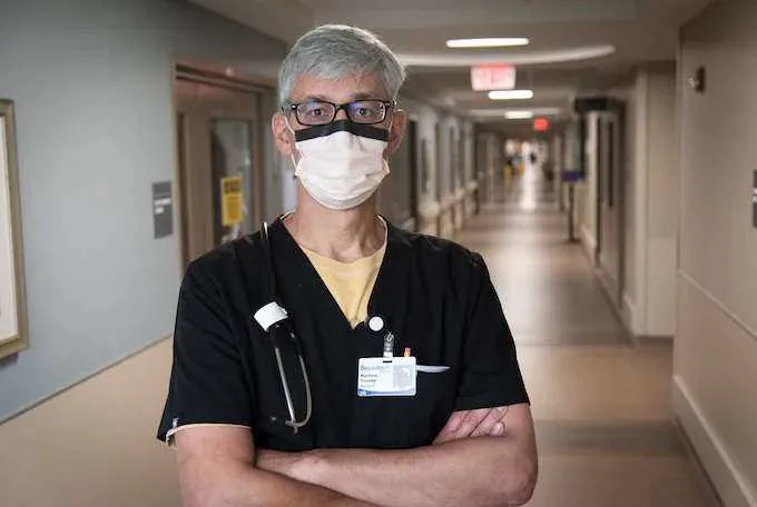 Médico que perdeu mais de 100 pacientes para a Covid dá depoimento assustador sobre negacionismo