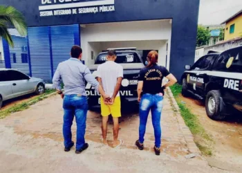 preso 12 anos depois homicídio facadas