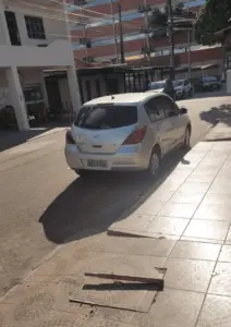 Moradores do Bairro da Paz reclamam de bueiros entupidos e transbordamento para a rua 3 Moradores do Bairro da Paz reclamam de bueiros entupidos e transbordamento para a rua