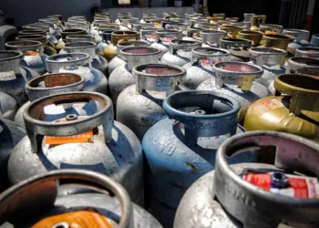 Preço da botija de gás chega a custar R$ 125 em pontos de venda de Rio Branco