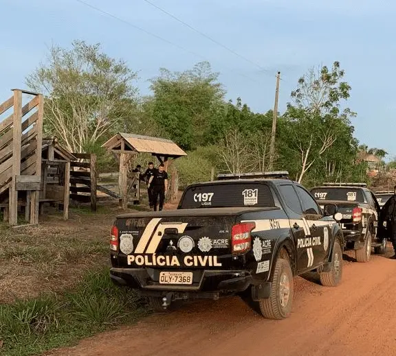 Cinco pessoas são presas por tráfico de drogas no projeto de assentamento Alcoobrás 1 presos capixaba