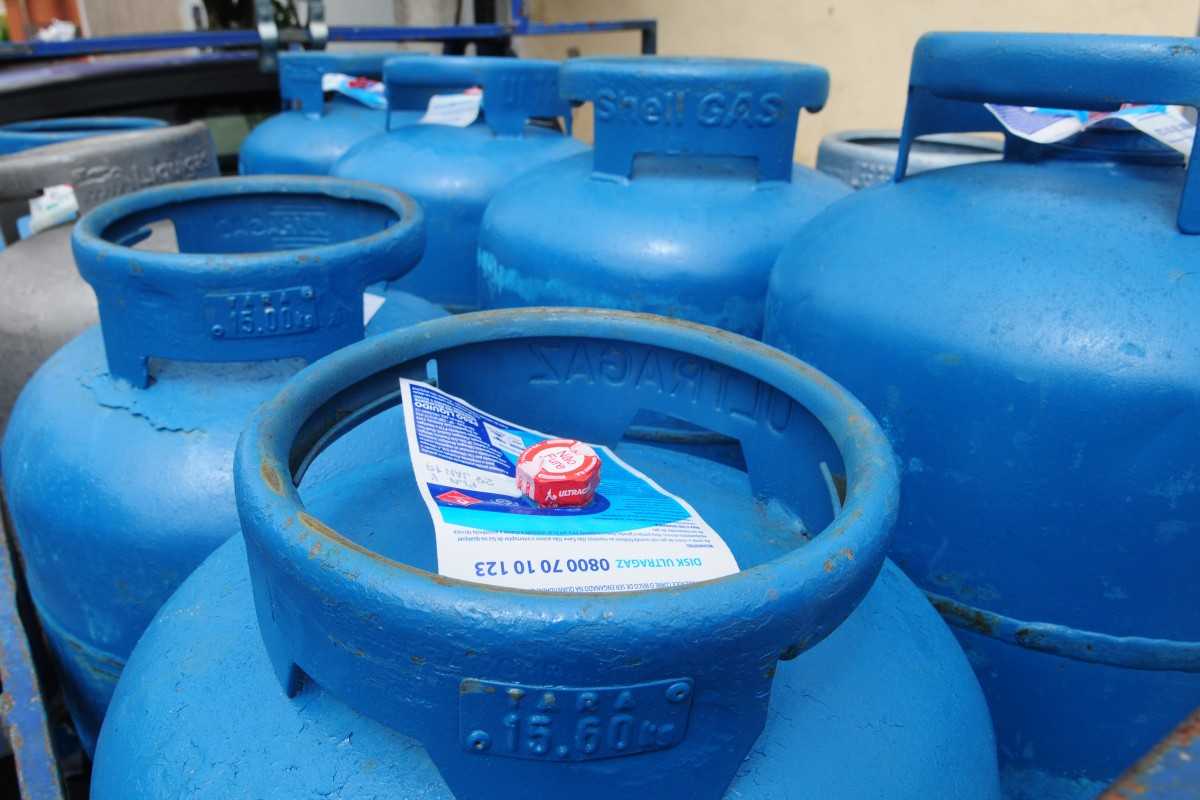 Botija de gás é vendida por até R$ 130 no Acre