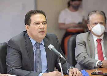 Pleno do TJAC decide manter Ribamar Trindade no cargo de conselheiro do TCE