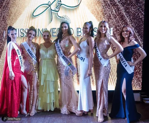 Turma de acreanos que arrasou durante o projeto Weekend WS, do cantor Wesley Safadão, em Cancún, no México