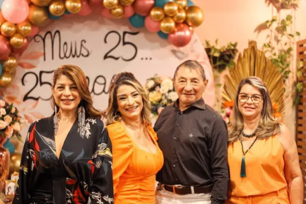 Turma de acreanos que arrasou durante o projeto Weekend WS, do cantor Wesley Safadão, em Cancún, no México