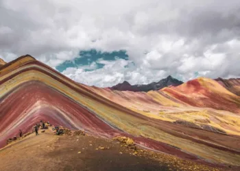 A um mês para as festas de fim de ano, fronteira terreste entre Acre e Peru segue fechada