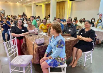 Os gestores de educação da Secretaria Estadual de Educação do Governo do Acre se reuniram para um grande encontro