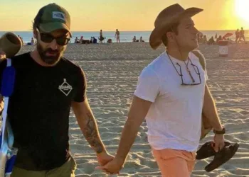 Marco Pigossi assume romance com diretor italiano: 'Chocando zero pessoas'