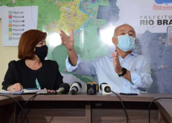 tião bocalom nabiha bestene (Foto: Dell Pinheiro)