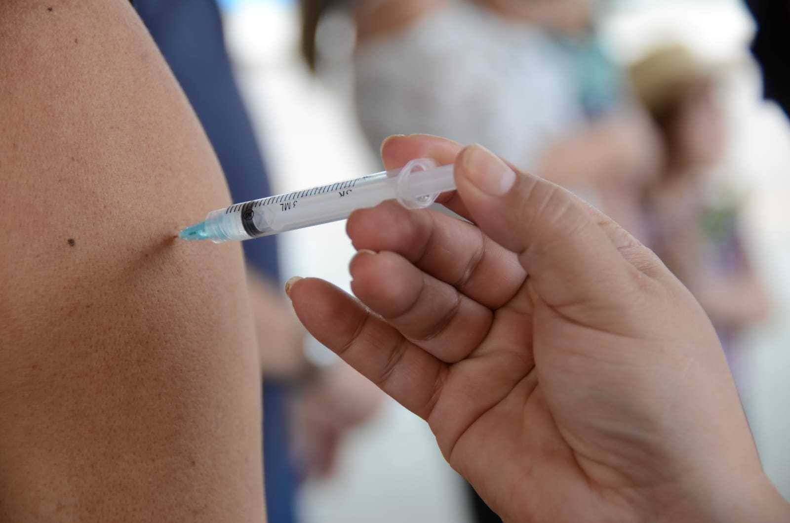 vacina covid-19 mutirão vacinação (Foto: Dell Pinheiro)