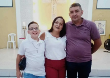 "Poderia ter perdido ele", lamenta mãe que pede ajuda para custear tratamento do filho com meningite
