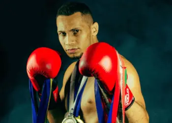 enoque ferreira lutador