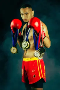 Do bullying ao tatame: lutador há mais de 10 anos, acreano busca apoio para participar de campeonato nacional de Kungfu