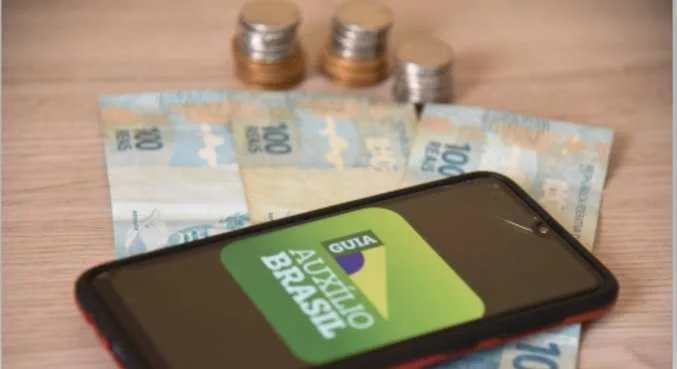 CRAS realizam cadastramento de famílias da Capital no programa Auxílio Brasil