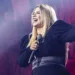 Sem fazer shows, Marília Mendonça vendeu jatinho durante a pandemia