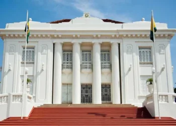 Ao todo são, 32.973 servidores ativos, 13.833 inativos e 4.215 pensionistas (Foto: arquivo Secom)