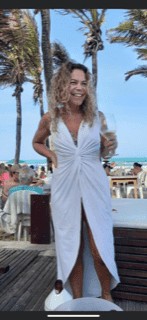 Renato Leite e Diana Frota trocaram alianças de noivado no último final de semana