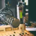 Agência promove curso de rádio para estudantes de Rio Branco; inscrições vão até esta sexta-feira