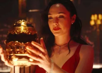 Filme 'Alerta Vermelho' consagra-se como o maior sucesso da Netflix