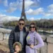 Médico otorrinolaringologista Santiago Júnior com Ingrid Damasceno e o filho Murilo, curtem Paris