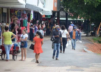 Endividamento afeta mais de 60% das famílias em Rio Branco, revela pesquisa