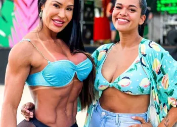 Acreana Jéssica Ingrede circulou pelo evento de aniversário da Influencer Gessica Kayane e badalou com personalidades vips