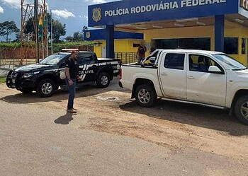 Caminhonete roubada que seria levada para a Bolívia é recuperada pelas polícias Civil e Rodoviária Federal