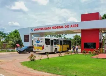 Professores da Ufac aderem à paralisação de atividades, nesta quinta-feira
