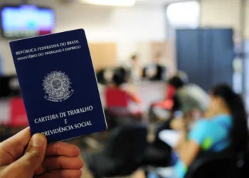 Acre gera mais de 100 empregos em julho e acumula saldo positivo de 3,8 mil no ano