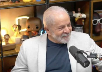 Internautas repercutem entrevista de Lula em podcast: ‘Nosso presidente é tudo’