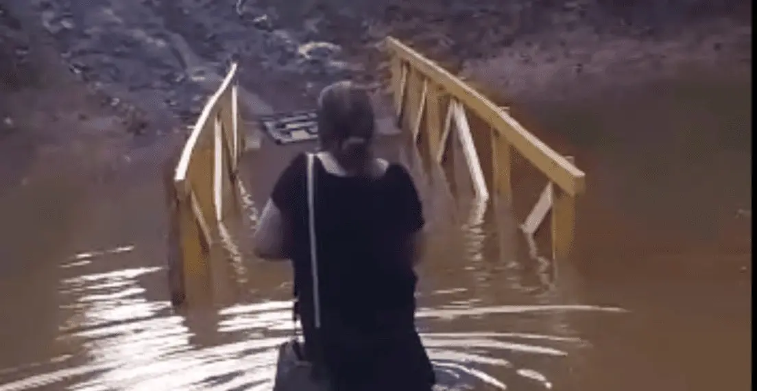 Sem material, reforma da Ponte Judia está parada e moradores reclamam do acesso ao ramal 1 ponte judia