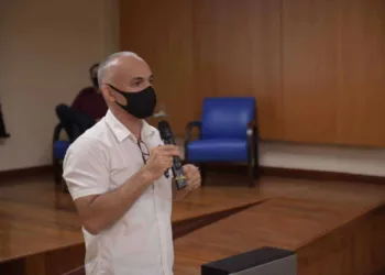 De acordo com Brandão, o julgamento da Corte de Contas legitima a veracidade do governo acerca do impedimento de novas convocações, como prevê a LRF Foto: Diego Gurgel/Arquivo.