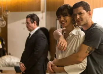Após sair da Globo, Camila Queiroz protagoniza 'Procura-se um Marido'