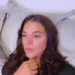 Bruna Marquezine faz pedido a Tadeu Schmidt após apresentador mandar beijo