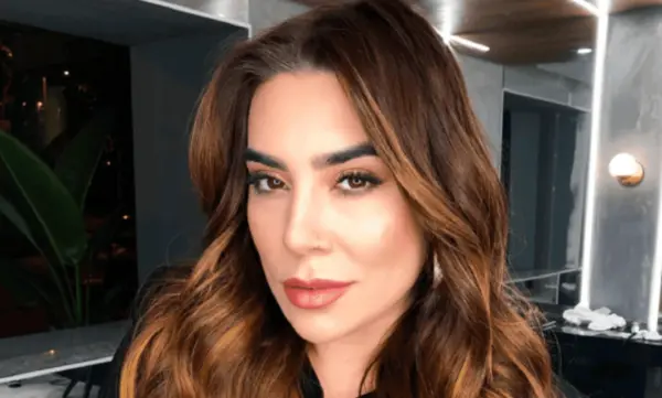 Cantora e ex-BBB Naiara Azevedo procura delegacia após sofrer violência doméstica