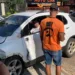 Motorista atropela motociclistas, perde controle de carro e invade loja em Rio Branco