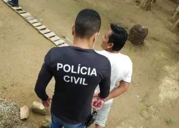 abuso sexual vulnerável sena madureira treinador futebol