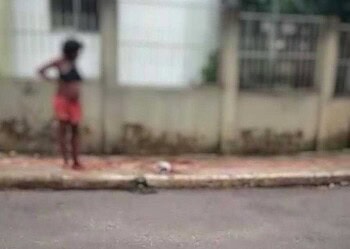 Mulher dá a luz na rua, nas proximidades na maternidade Bárbara Heliodora, em Rio Branco