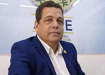 Após mais de um mês internado, vice-governador recebe alta médica e deve chegar nesta quinta-feira em Rio Branco