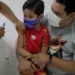 Mutirão de vacinação no Via Verde Shopping imuniza mais de 900 pessoas em Rio Branco