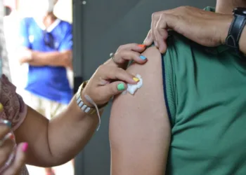 Veja os pontos de vacinação desta segunda-feira, em Rio Branco